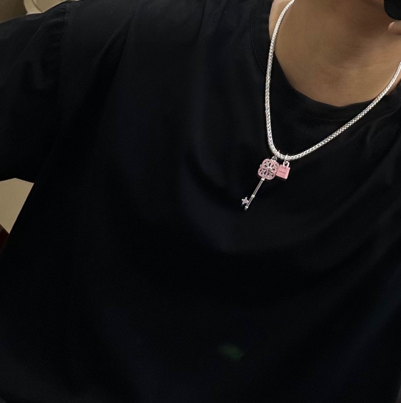 T*f*ny necklaces